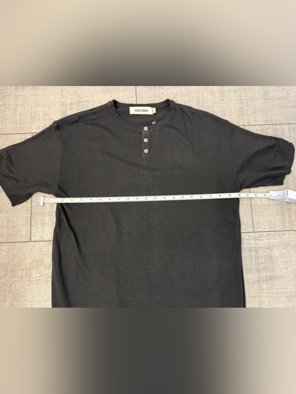Real Takai 3 Button Knit Short Sleeve Black Henley Size Large NWT - Picture 4 of 5